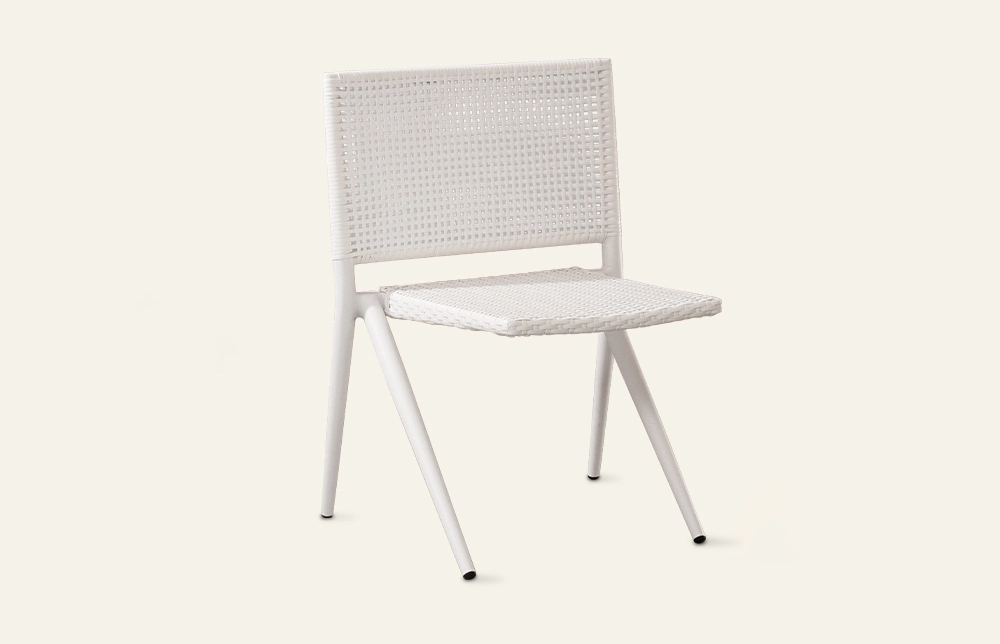 كراسي طعام منسوجة بسيطة من Loom HC26 1