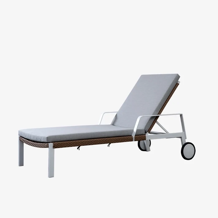 Outdoor Patio Adjustable Sun Lounger with Wheels 1