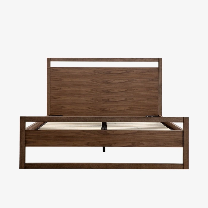 Queen-Size-Bettgestell aus Holz mit Kopfteil 1