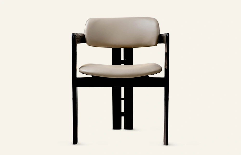 Miglio black Armrest dining chair ash wood HC30 1